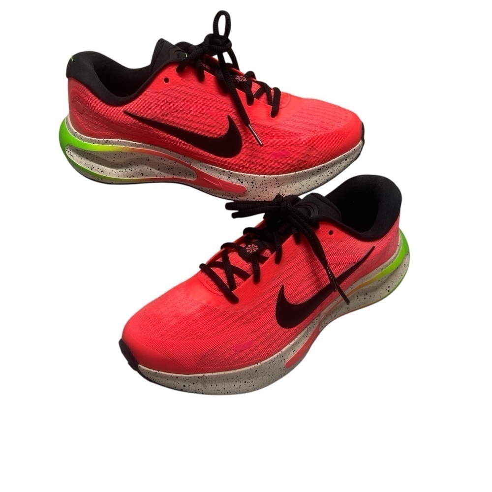Nike Journey Run Color Hot Punch Neon Pink Running Athletic Sneakers Size 8.5